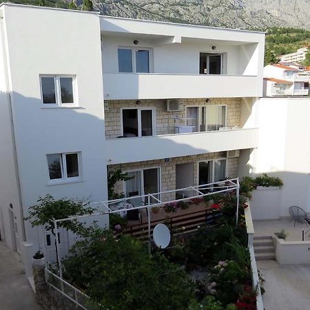 Rooms N&M Baška Voda Εξωτερικό φωτογραφία
