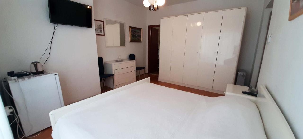 Rooms N&M Baška Voda Εξωτερικό φωτογραφία