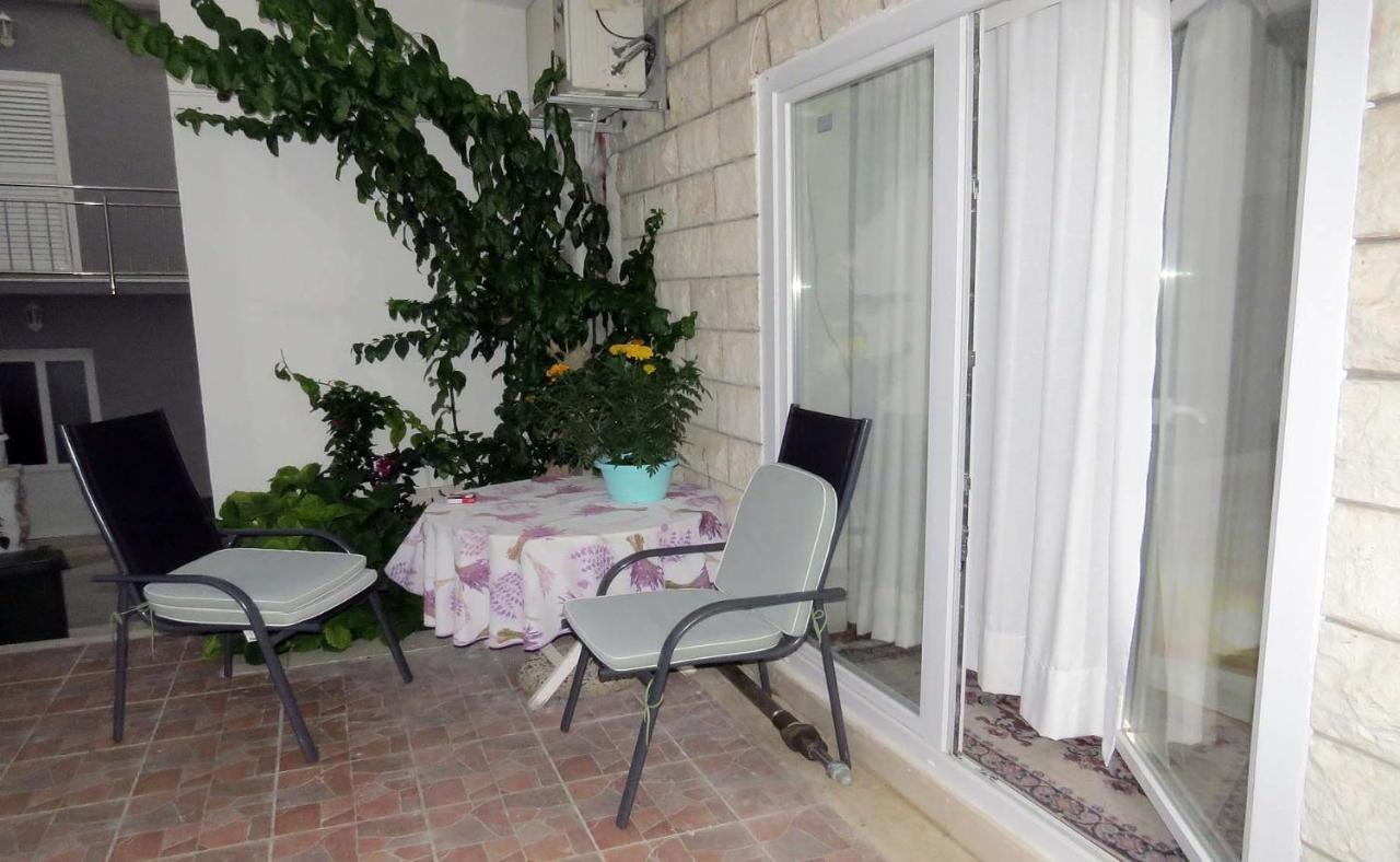 Rooms N&M Baška Voda Εξωτερικό φωτογραφία