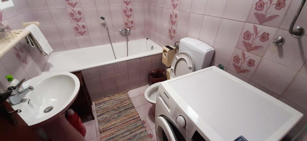 Rooms N&M Baška Voda Εξωτερικό φωτογραφία